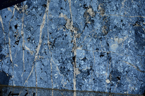 Cross Polarized, N7354