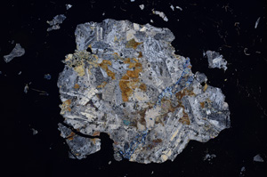 Cross Polarized, E7675