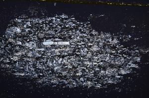 Cross Polarized, E38157/A