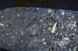 Cross Polarized, E47031