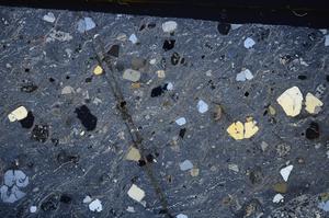 Cross Polarized, E53432