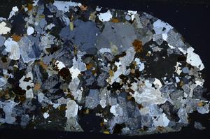 Cross Polarized, E57997