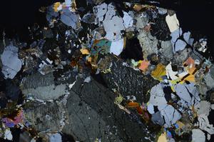 Cross Polarized, E59085