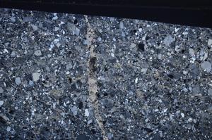 Cross Polarized, E67679