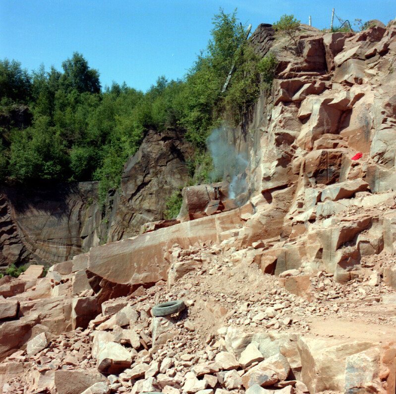 Extracting sandstone in a quarry of the Locharbriggs Cluster, photographed in 1984.