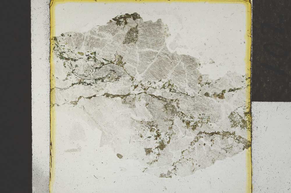 Plane Polarized, S22031