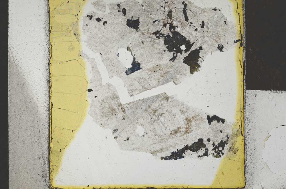Plane Polarized, S22056