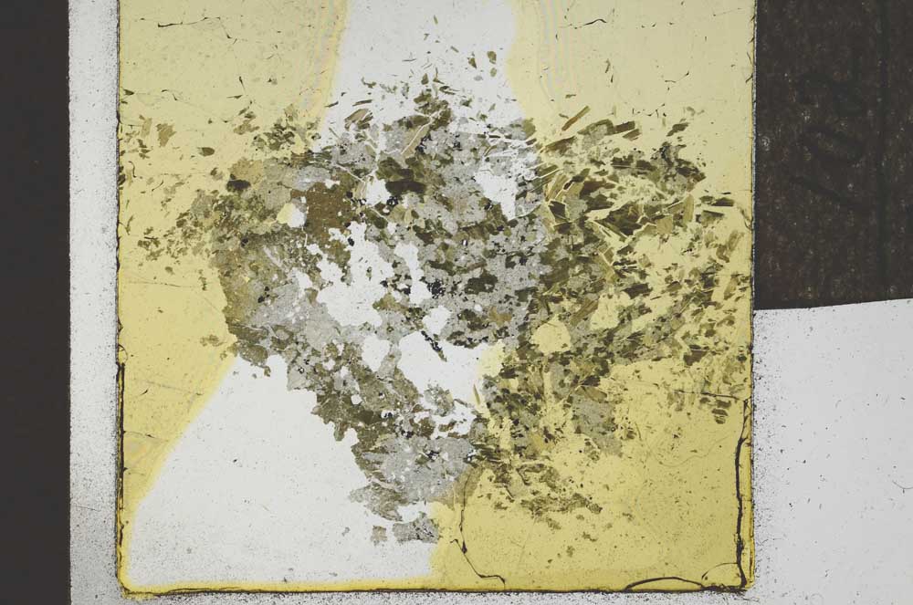 Plane Polarized, S22071