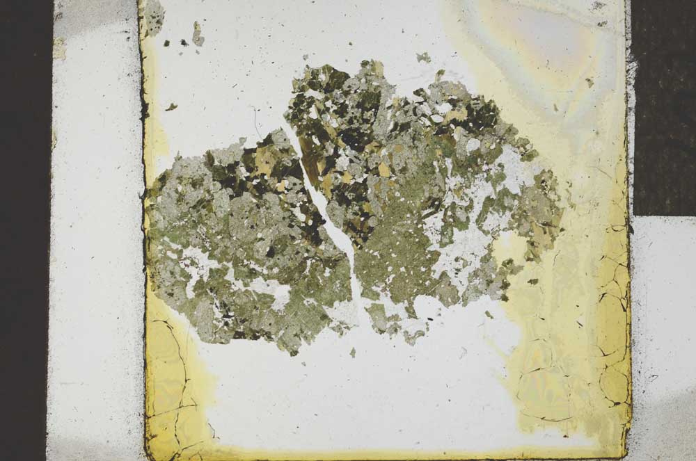 Plane Polarized, S22076