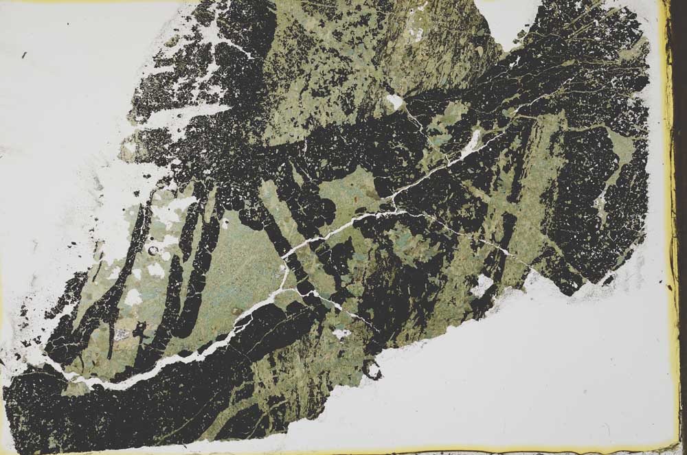 Plane Polarized, S33749
