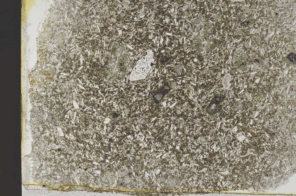 Plane Polarized, S40244