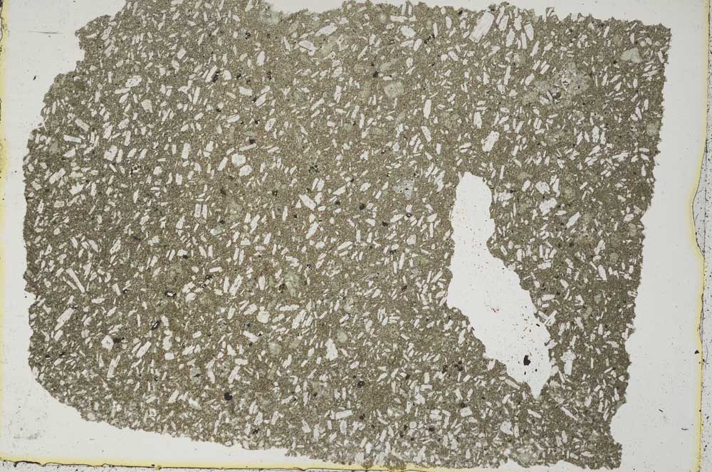 Plane Polarized, S45227