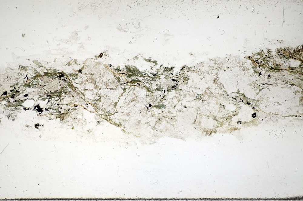 Plane Polarized, S85822