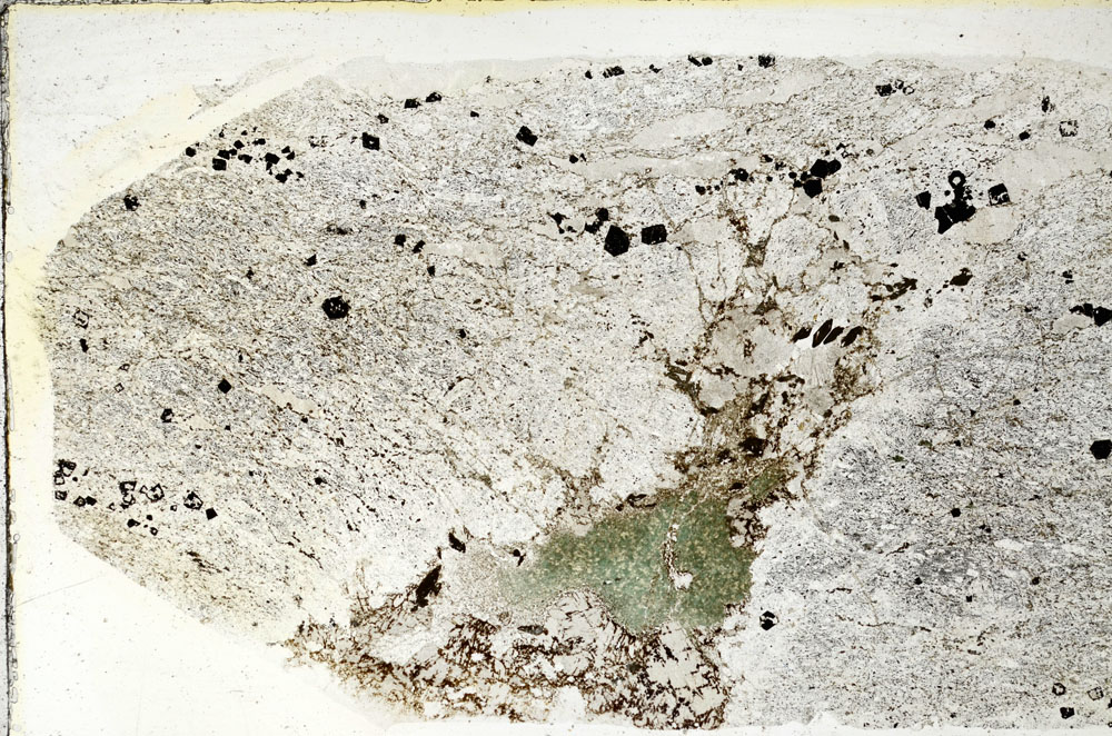 Plane Polarized, S89069