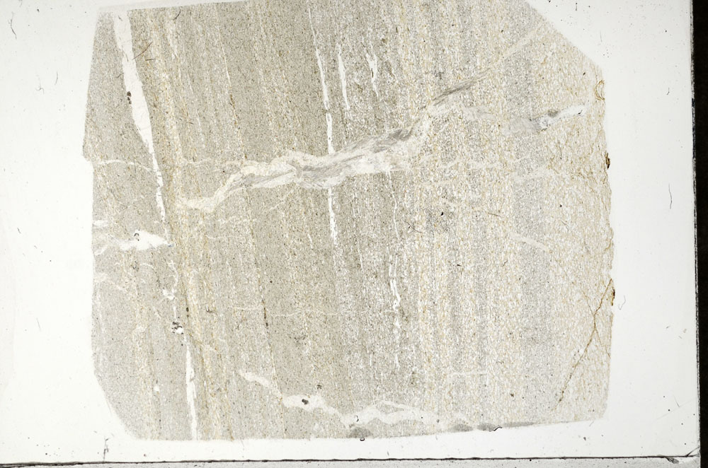 Plane Polarized, S99046