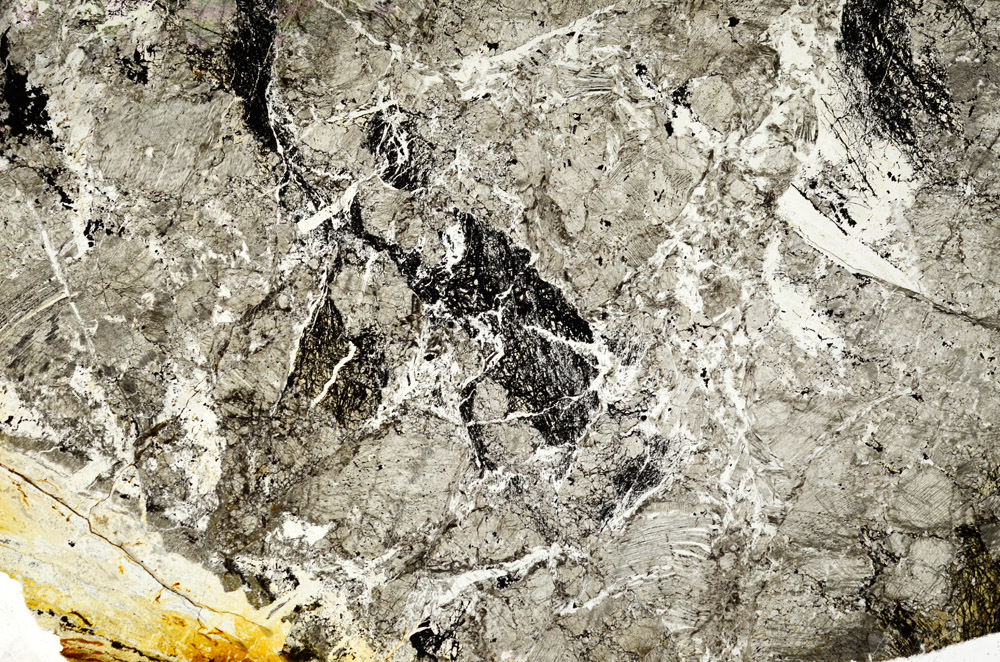Plane Polarized, N7552
