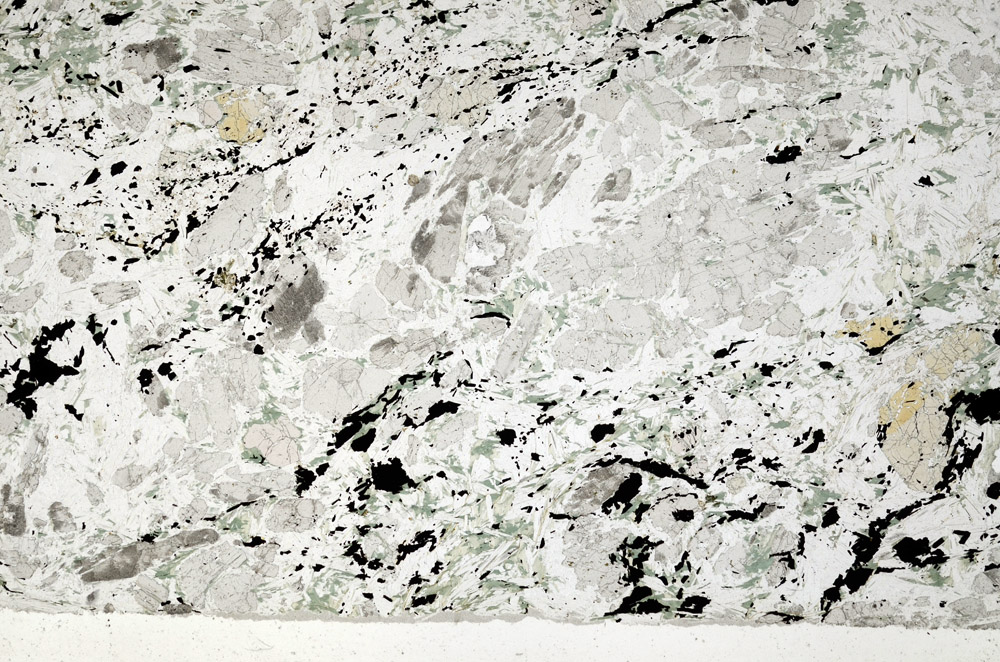 Plane Polarized, N8682
