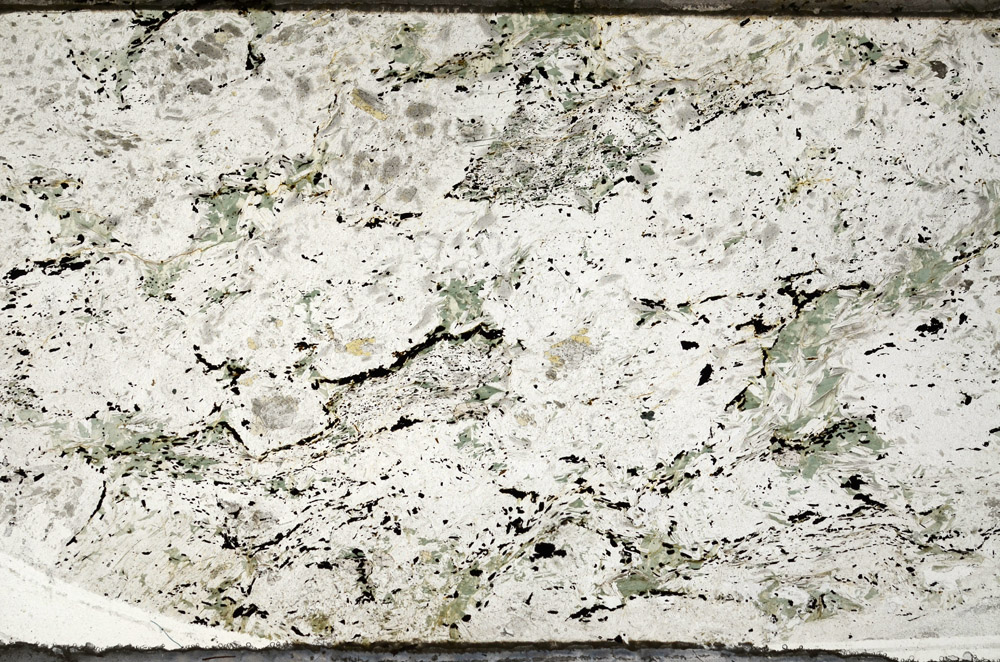 Plane Polarized, N9057
