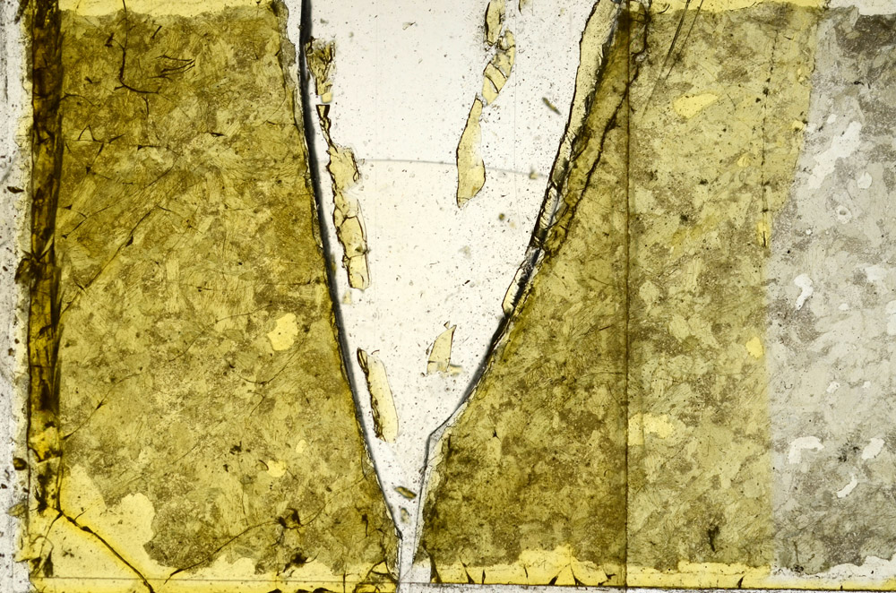 Plane Polarized, N12690