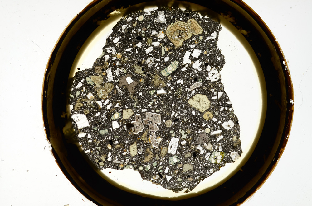 Plane Polarized, ED685