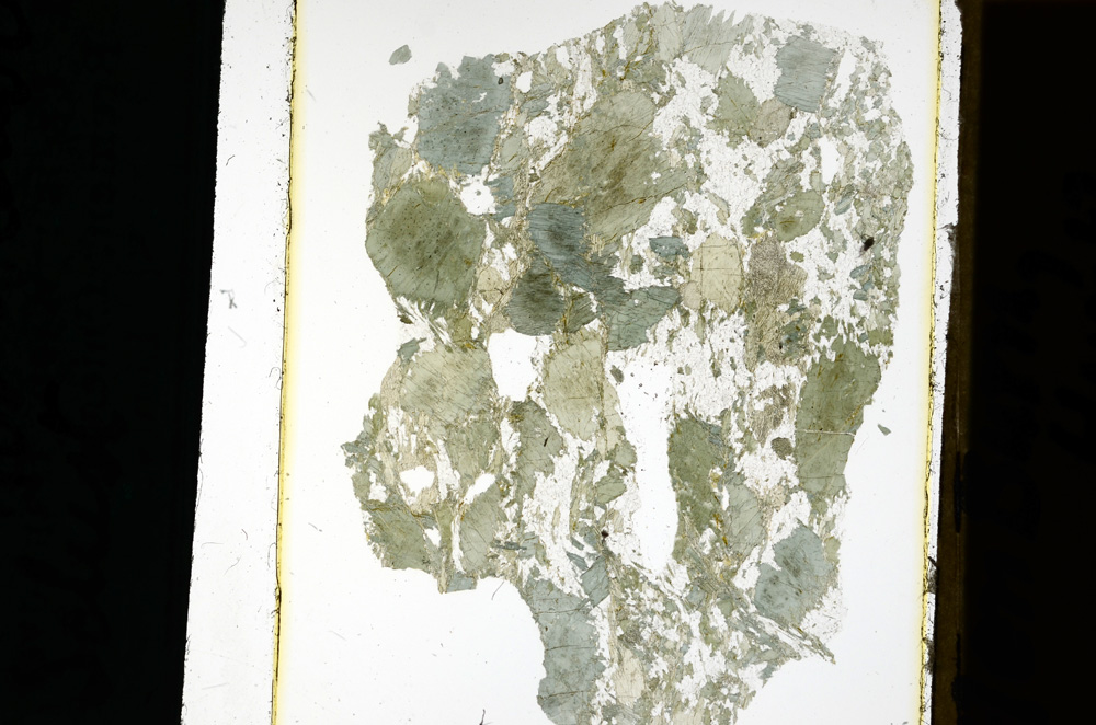 Plane Polarized, ED2546