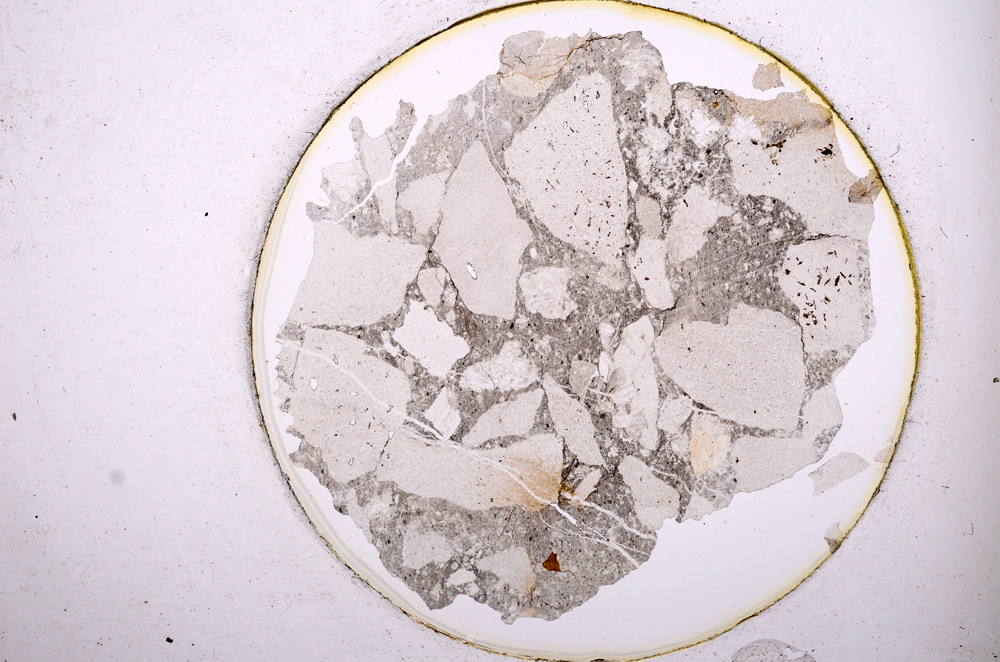 Plane Polarized, E562