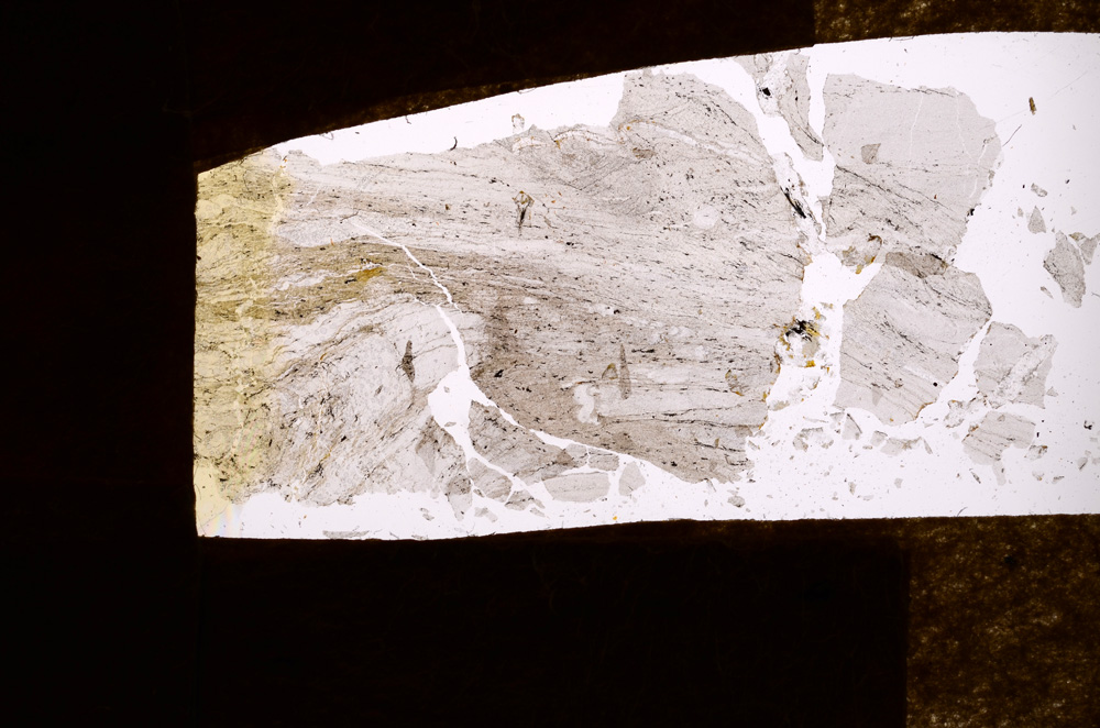 Plane Polarized, E3775