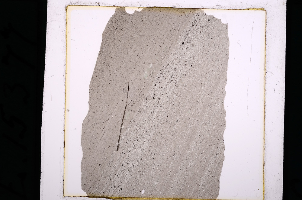 Plane Polarized, E15377