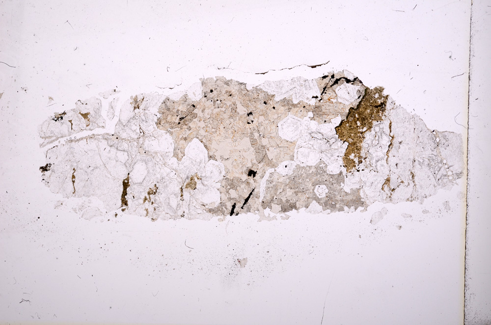 Plane Polarized, E18226