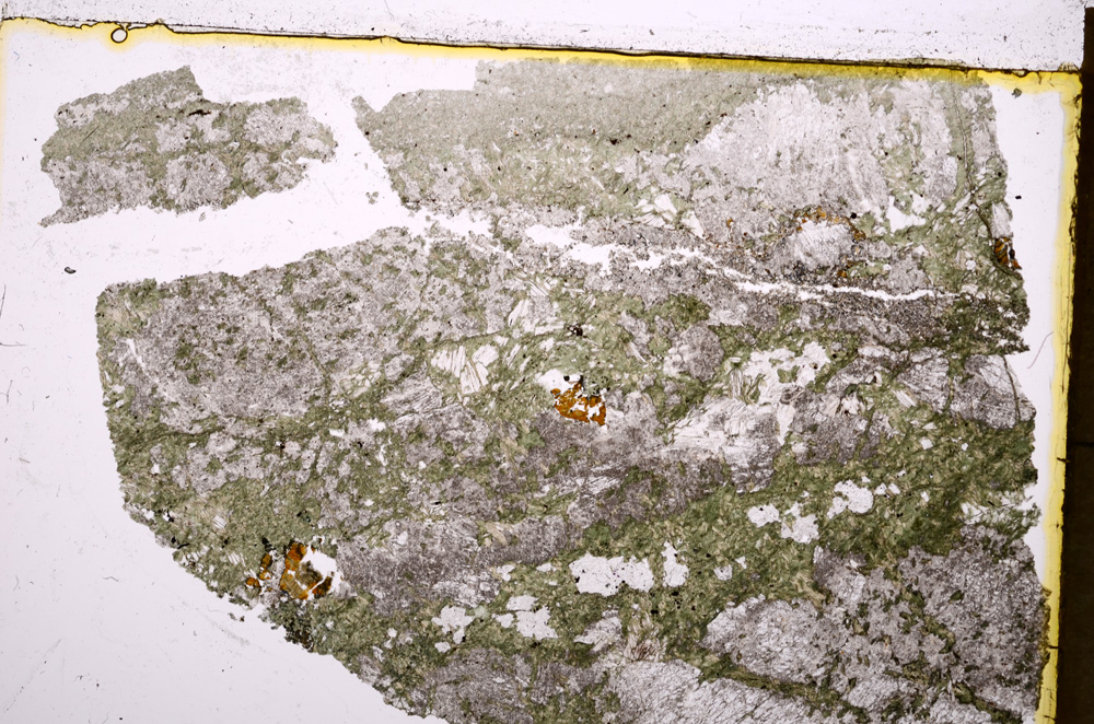 Plane Polarized, E18443