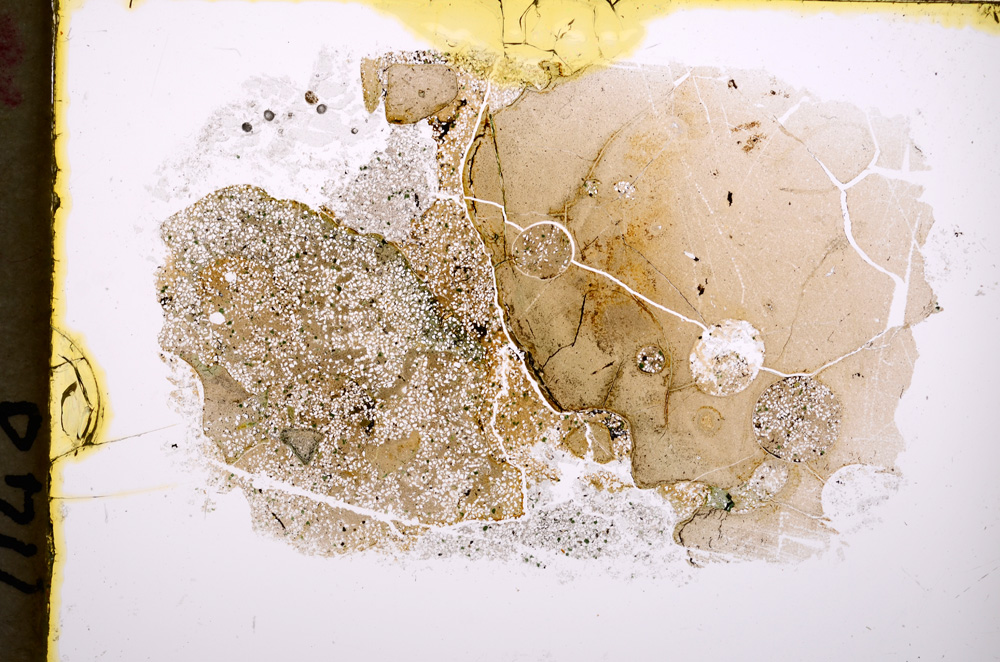 Plane Polarized, E18636