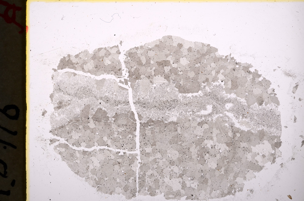 Plane Polarized, E18899