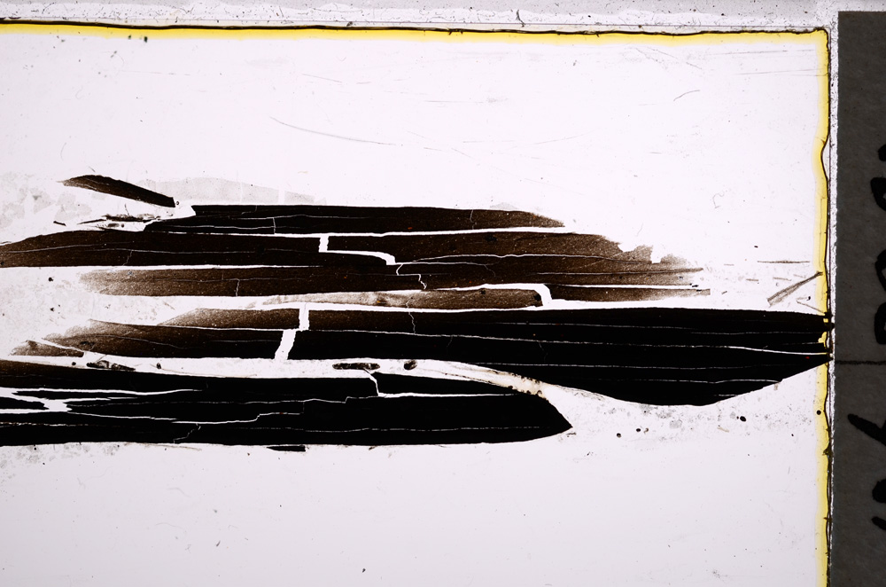 Plane Polarized, E22406