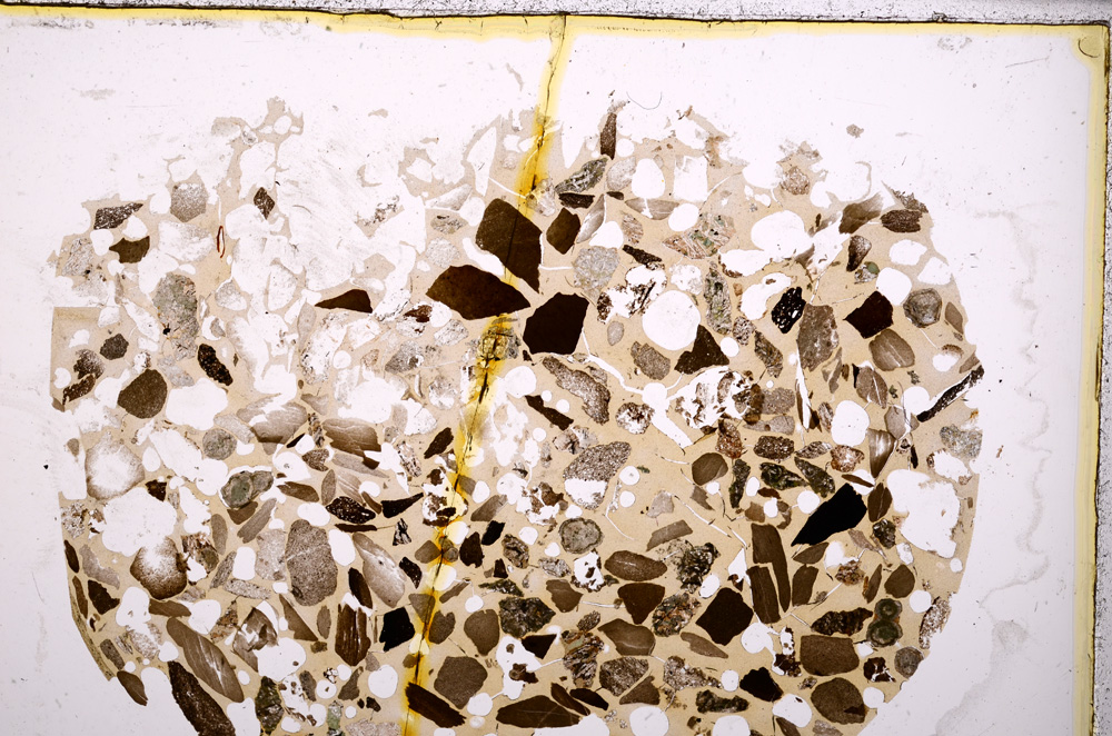 Plane Polarized, E23355