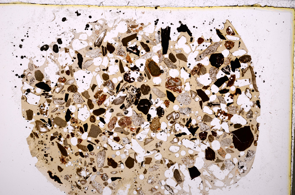 Plane Polarized, E23389