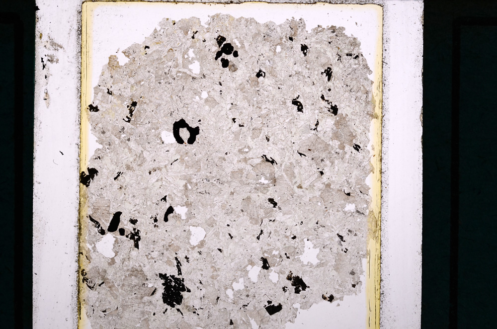 Plane Polarized, E26152