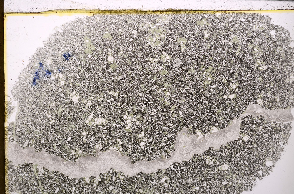Plane Polarized, E26358