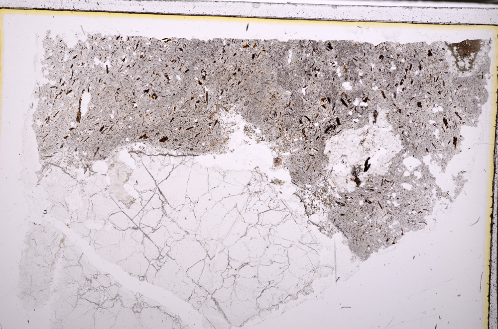 Plane Polarized, E28900