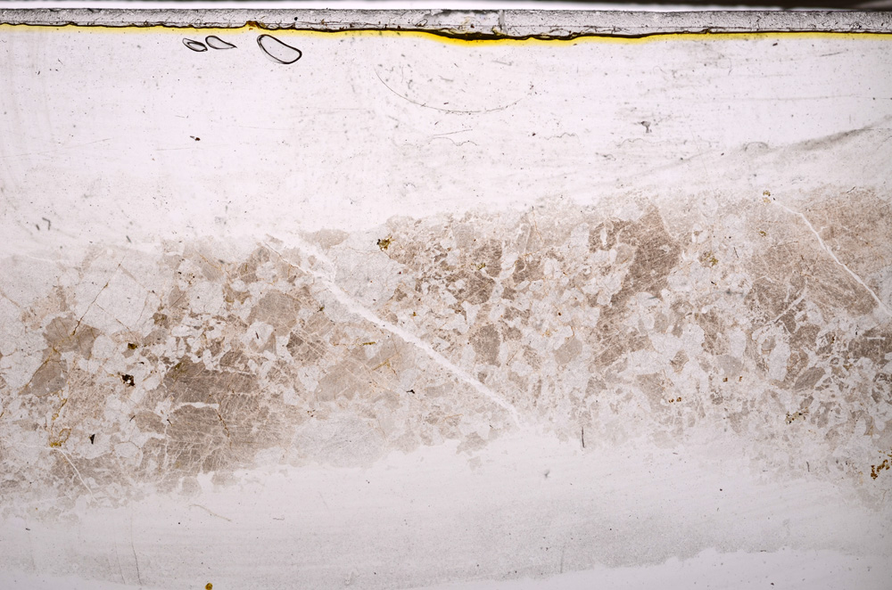 Plane Polarized, E34128