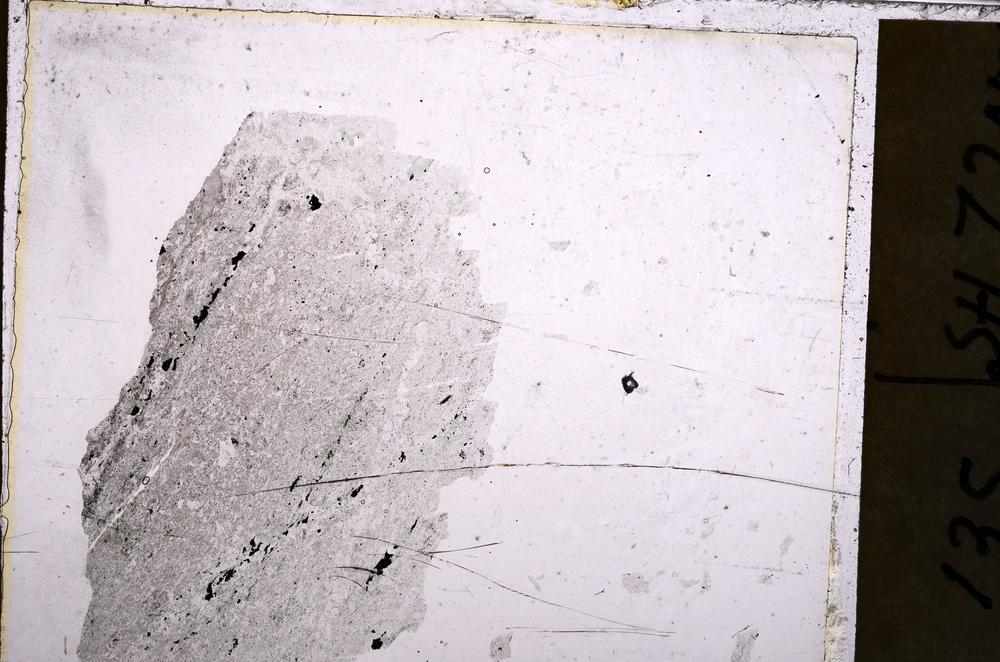 Plane Polarized, E37989