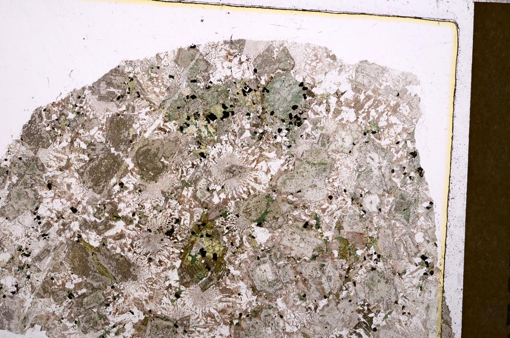 Plane Polarized, E43846