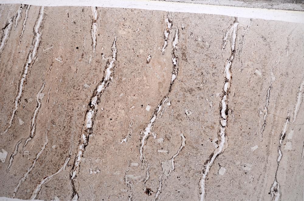 Plane Polarized, E62126